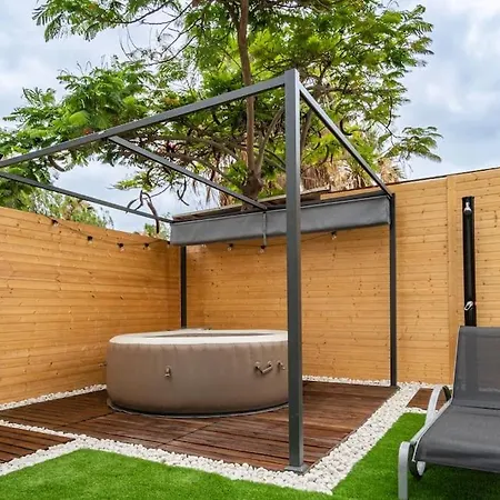 Private Paradise On Cozy Campsite, Jacuzzi, Netflix Las Galletas