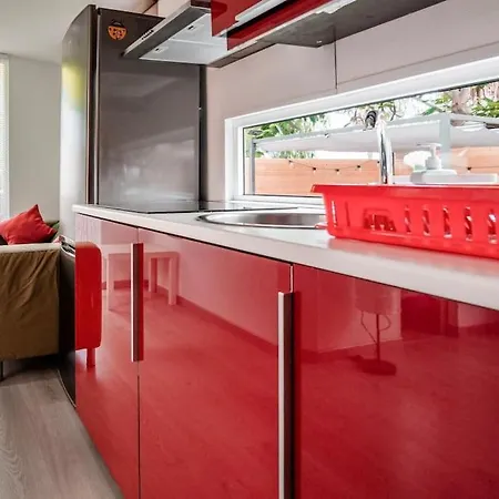 Apartment Private Paradise On Cozy Campsite, Jacuzzi, Netflix *