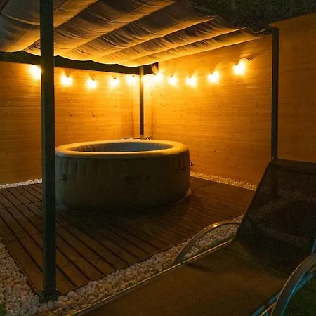 Private Paradise On Cozy Campsite, Jacuzzi, Netflix Apartment Las Galletas